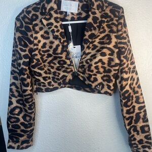 Stylish Leopard Print Cropped Blazer